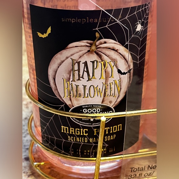 Simple Pleasures Happy Halloween Magic Potion Scented Hand Soap and Hand Lotion - Picture 4 of 8